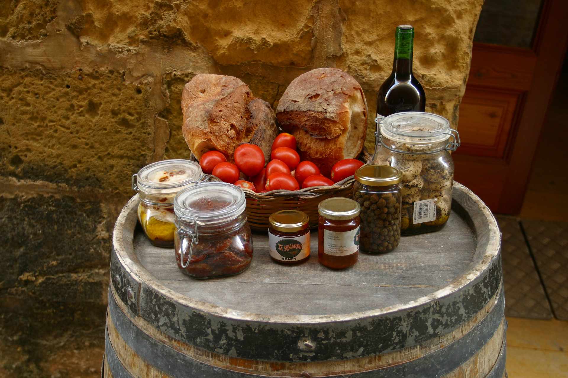 10 Foods to Try in Malta Malta National Aquarium